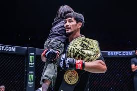 跟队记者：尤文仍在关注帕尔马中场贝尔纳韦