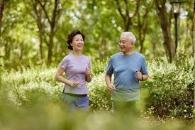 弗兰克·桑切斯与小理查德·托雷斯将进行重量级拳王资格赛，双方已达成协议，但进展缓慢。